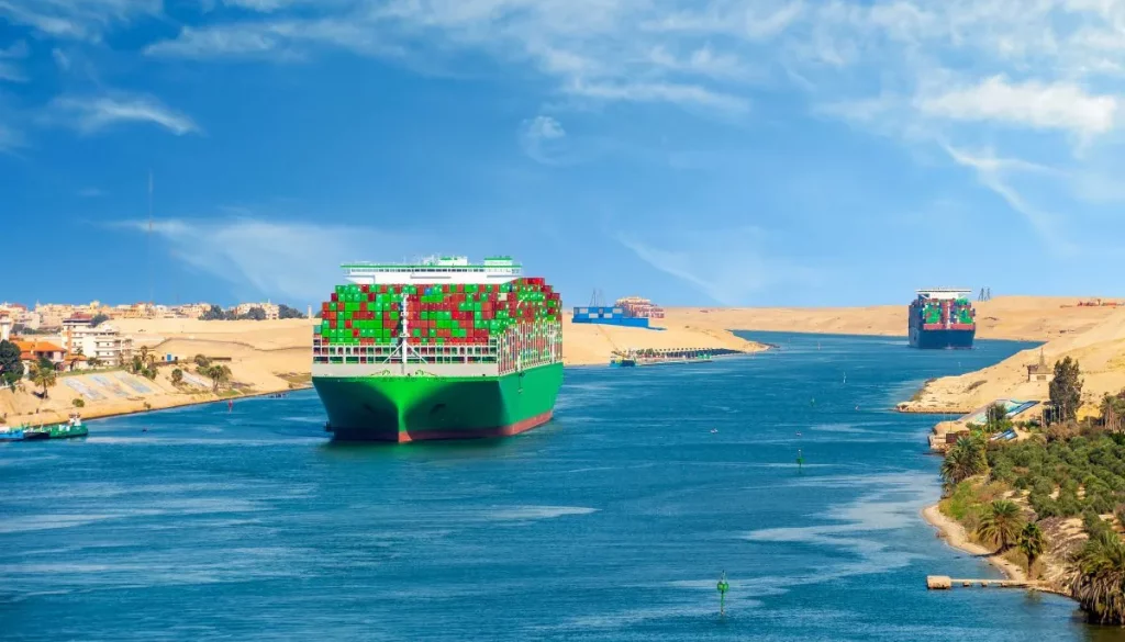 قناة السويس