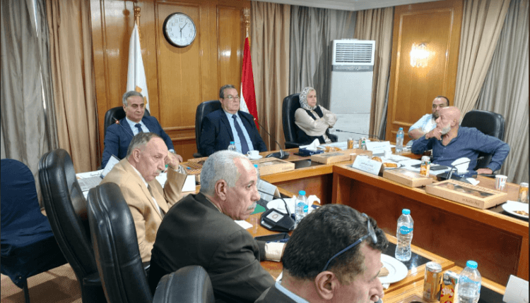 رئيس مصلحة الضرائب: حريصون على تذليل أي عقبات تواجه أعضاء اتحاد الصناعات المصرية10 يونيو 2024 - 1:16 مساءً خلال اللقاء الدوري المشترك لمصلحة الضرائب مع اتحاد الصناعات المصرية