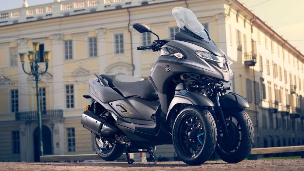 ياماها تطرح Tricity 300 بثلاث عجلات وتقنيات متطورة