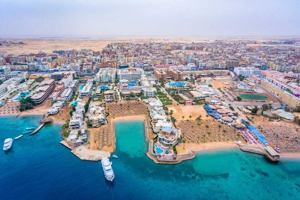 إغلاق ميناء الغردقة البحري بسبب سوء الأحوال الجوية