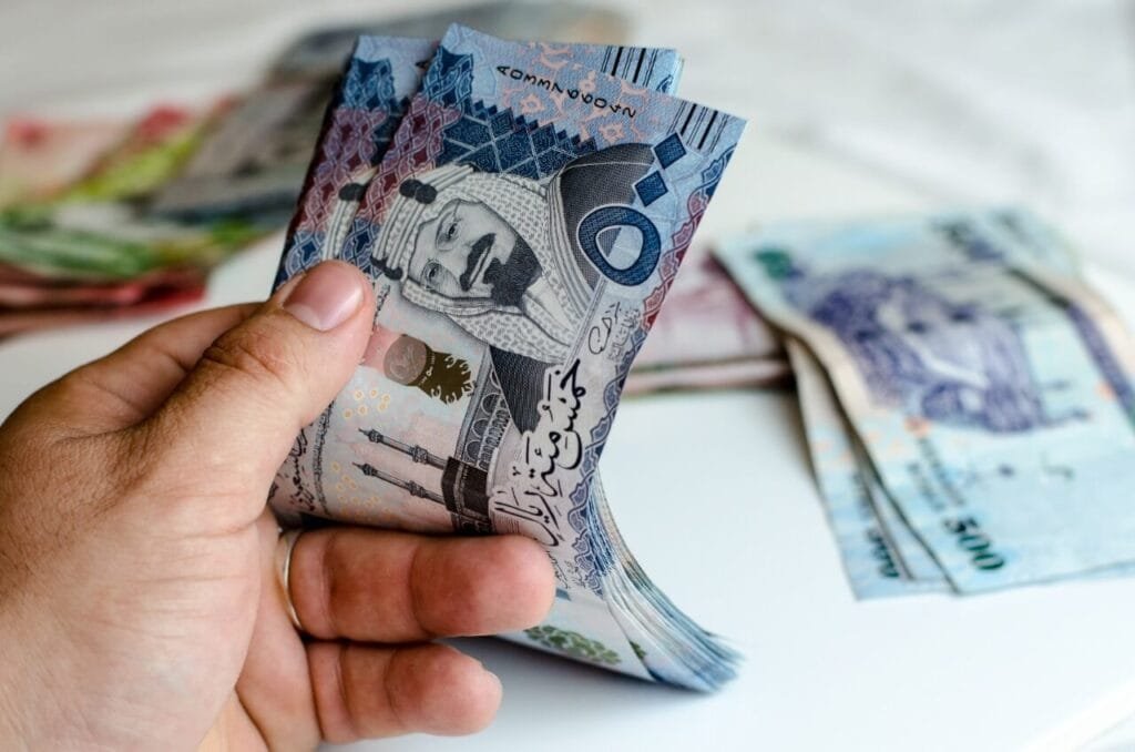 استقرار سعر الريال السعودي أمام الجنيه اليوم الأربعاء 30 أبريل 2025
