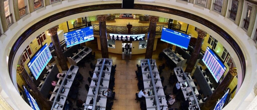 العرب والأجانب يدعمون البورصة المصرية بمشتريات قوية في جلسة الأربعاء