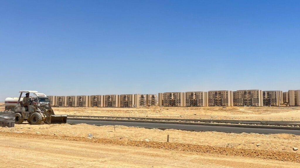 الإسكان تعزز البنية الأساسية في السويس الجديدة بـ 5 مشاريع رئيسية