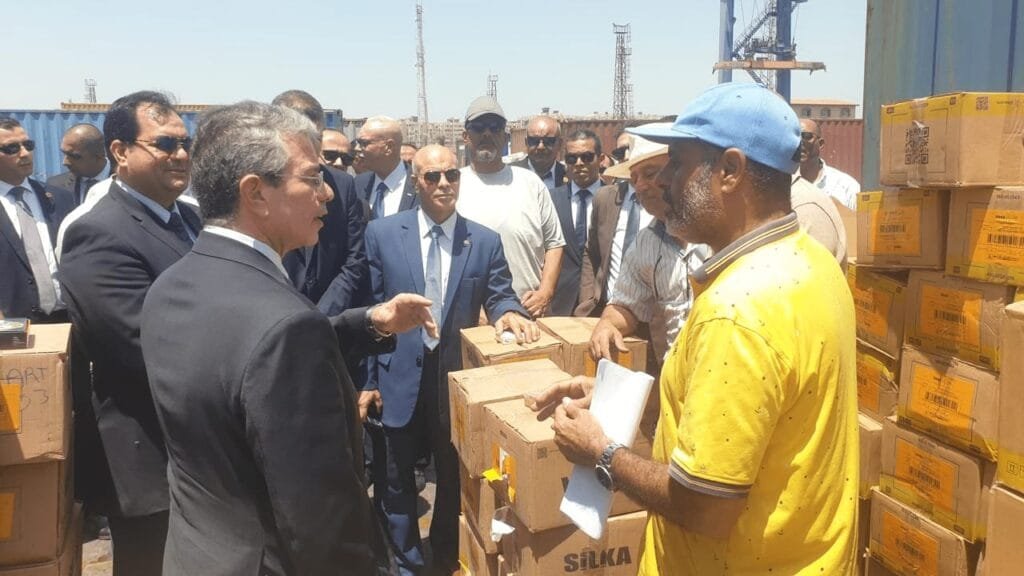 رئيس مصلحة الجمارك: تسهيل الإجراءات لخفض أعباء الإنتاج ودعم التصدير