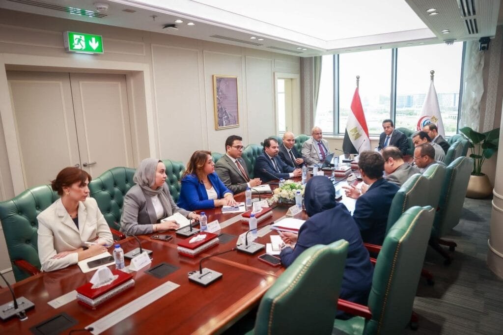 وزير الصحة يبحث مع ممثل الصحة العالمية تعزيز التعاون في دعم النظام الصحي المصري