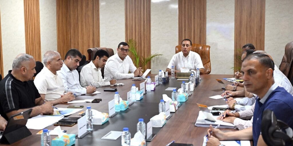 رئيس الوزراء: الإسراع بتنفيذ مرافق شمس الحكمة وتوفير حياة كريمة لأهالي المنطقة26 يوليو 2025 - 2:36 مساءً رئيس الوزراء: الإسراع بتنفيذ مرافق شمس الحكمة وتوفير حياة كريمة لأهالي المنطقة