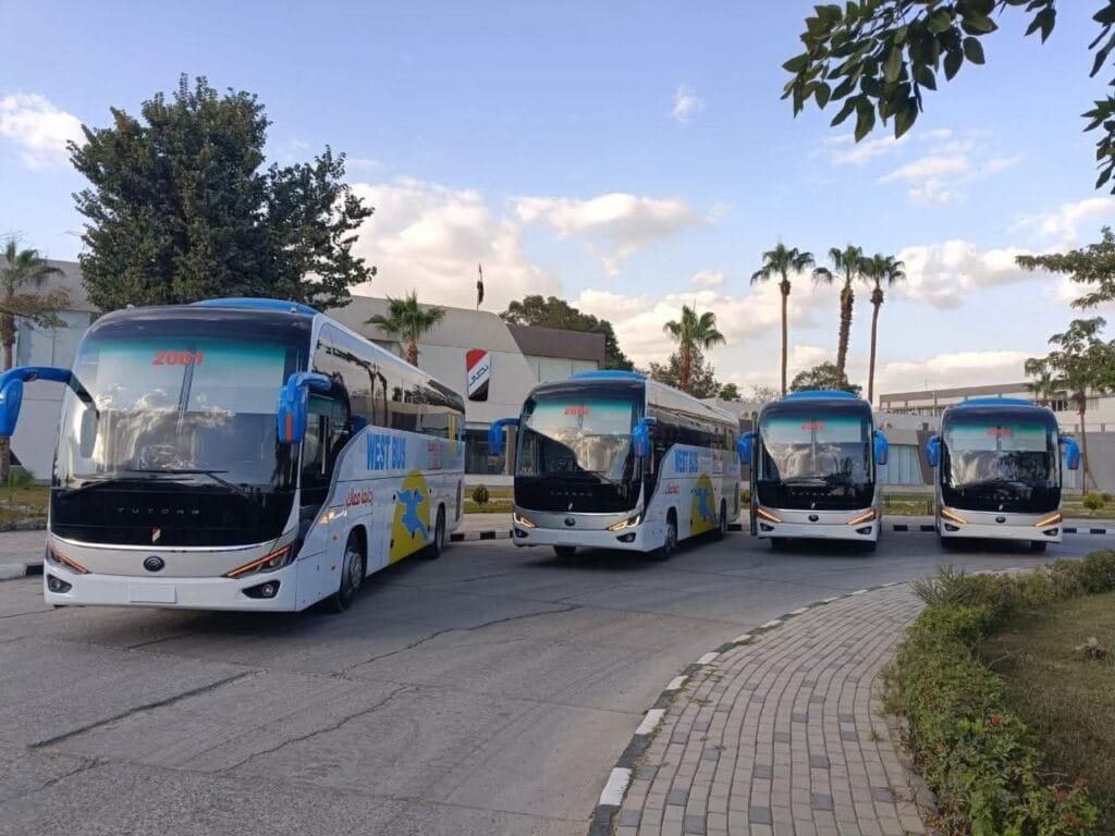 زيارة مفاجئة لوزير قطاع الأعمال لشركة النصر للسيارات لمتابعة الإنتاج والتطوير