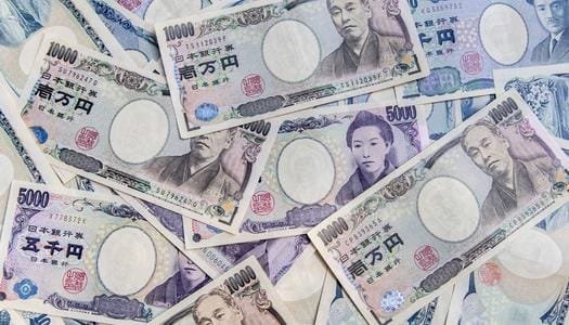 الدولار ينخفض أمام الين مع تسجيل الصادرات اليابانية أول زيادة منذ 5 أشهر22 أكتوبر 2025 - 12:33 مساءً الدولار ينخفض أمام الين مع تسجيل الصادرات اليابانية أول زيادة منذ 5 أشهر