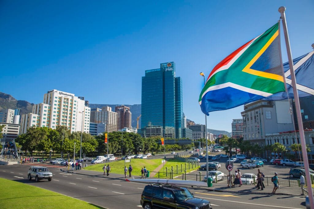 رئيس الوزراء يعرض فرص الاستثمار أمام 40 شركة كبرى في جنوب أفريقيا21 نوفمبر 2025 - 3:10 مساءً رئيس الوزراء يعرض فرص الاستثمار أمام 40 شركة كبرى في جنوب أفريقيا