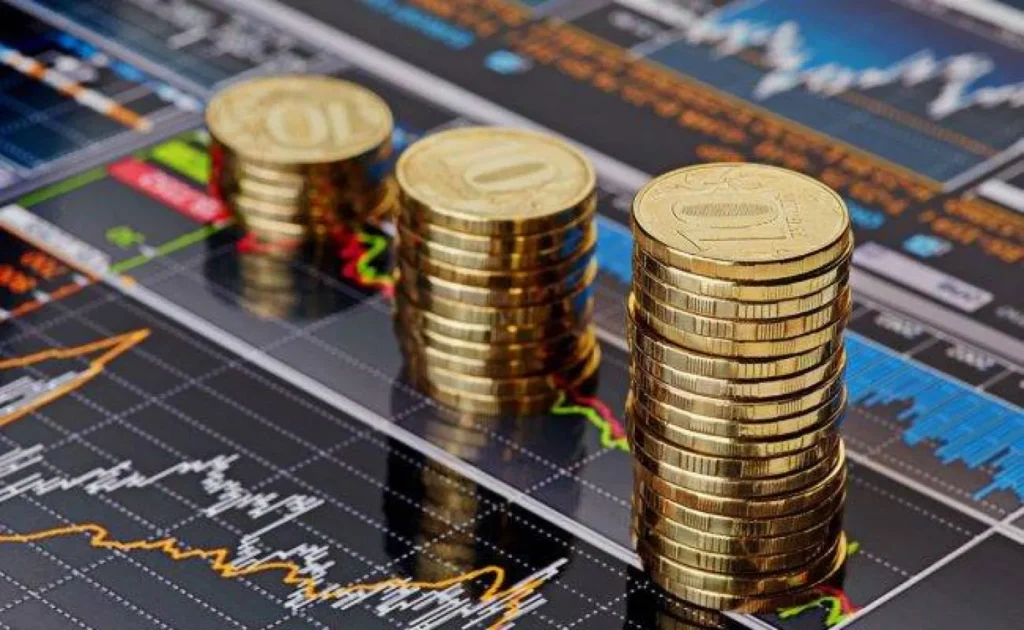 مصر بين أعلى 10 استثمارات للصندوق الأمريكي في بعائد سنوي 7.12%