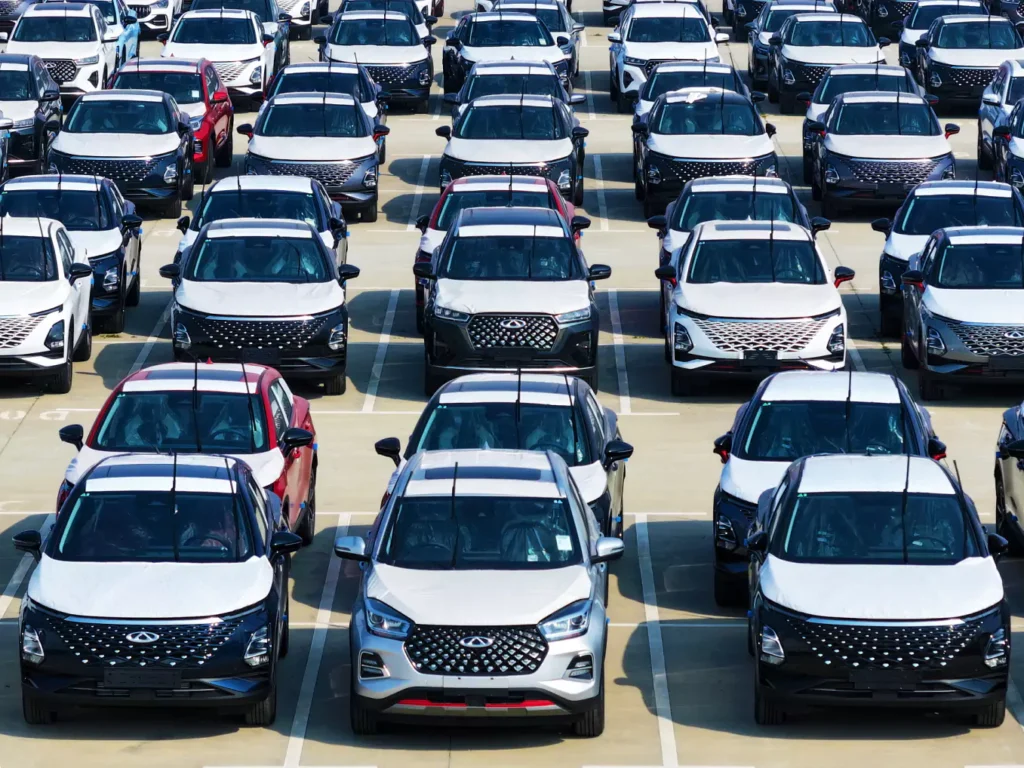 واردات السيارات تقفز 66% وقطع الغيار ترتفع 10% مع تعديل برنامج الحوافز فى أغسطس9 نوفمبر 2025 - 4:38 مساءً واردات السيارات تقفز 66% وقطع الغيار ترتفع 10% مع تعديل برنامج الحوافز فى أغسطس