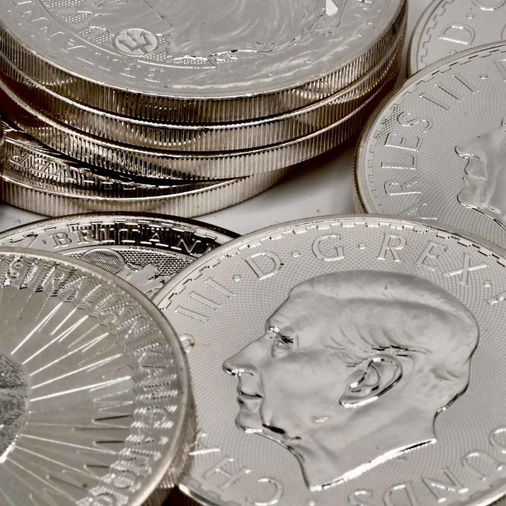 قفزة تاريخية للفضة بعد صعودها إلى 57 دولارًا للأوقية وسط تراجع مخزونات شنغهاي لأدنى مستوى في 101 ديسمبر 2025 - 6:33 مساءً