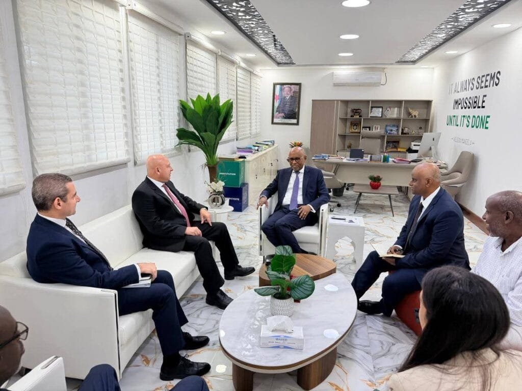 وزارة الصناعة: مصر مستعدة لتغطية احتياجات السوق الجيبوتي من المنتجات الغذائية والزراعية29 ديسمبر 2025 - 10:13 صباحًا وزير النقل: مصر مستعدة لتغطية احتياجات السوق الجيبوتي من المنتجات الغذائية والزراعية