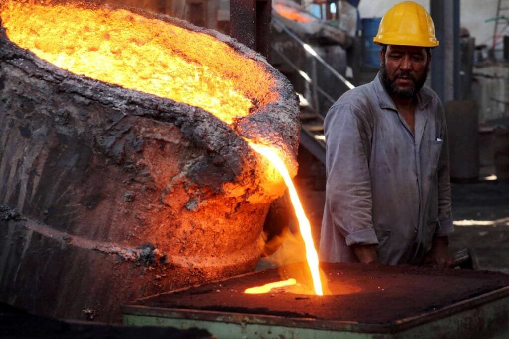 إيرادات «القابضة المعدنية» تتجاوز 28 مليار جنيه في 5 أشهر