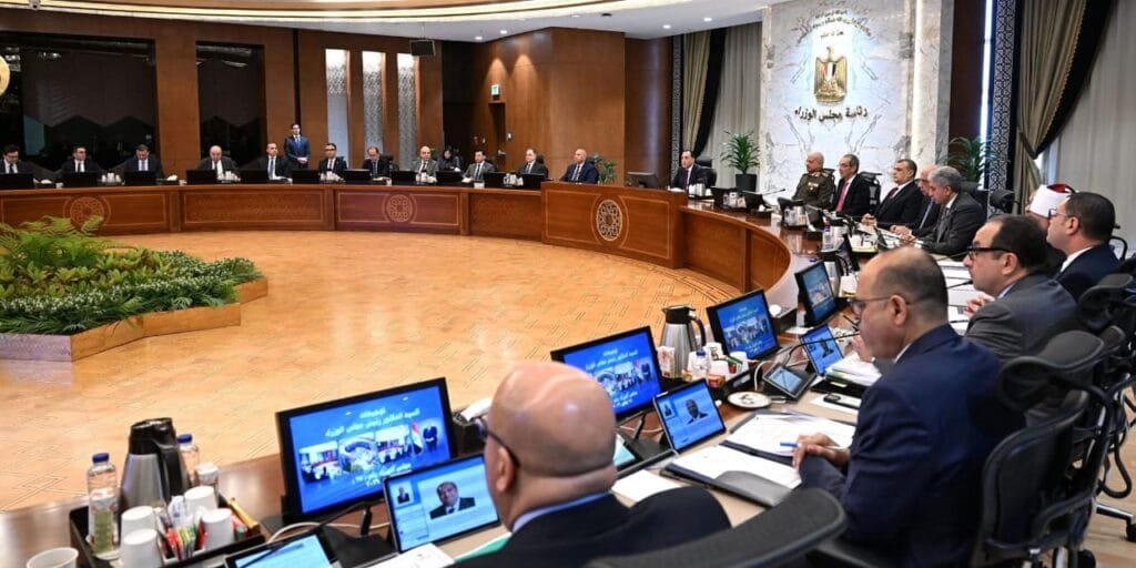 مطار العريش يتحول لمركز طيران حديث بتخصيص 823 فدانًا للتطوير14 يناير 2026 - 1:36 مساءً مطار العريش يتحول لمركز طيران حديث بتخصيص 823 فدانًا للتطوير