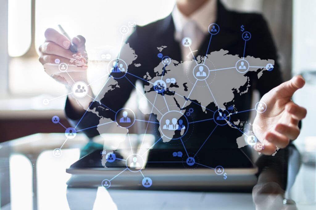 قطاع التعهيد يضخ 7.4 مليار دولار في ميزانية الدولة ويوفر 75 ألف فرصة عمل