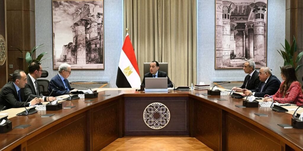 رئيس الوزراء: الحكومة تتابع الملفات الاقتصادية و40 شركة على أعتاب الانتقال إلى صندوق مصر السيادي