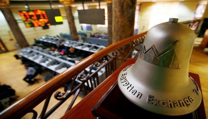 حوافز ضريبية للقيد بالبورصة خلال 3 سنوات والعودة لنظام “ضريبة الدمغة”9 مارس 2026 - 12:11 صباحًا العودة لـ "ضريبة الدمغة" في البورصة المصرية بدلاً من "الأرباح الرأسمالية"