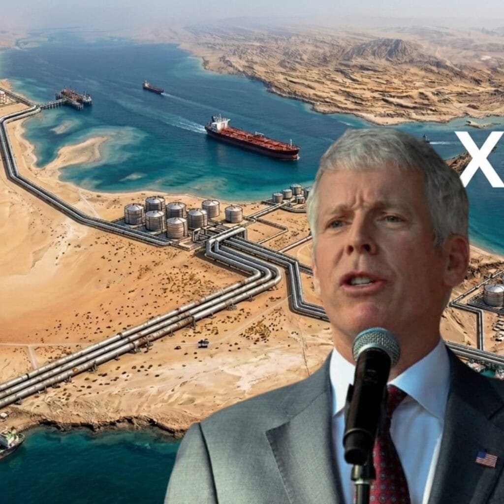كريس رايت: مضيق هرمز سيصبح بلا قيمة مع إنشاء دول الخليج خطوط نقل نفط جديدة لتتجاوزه بعد الحرب